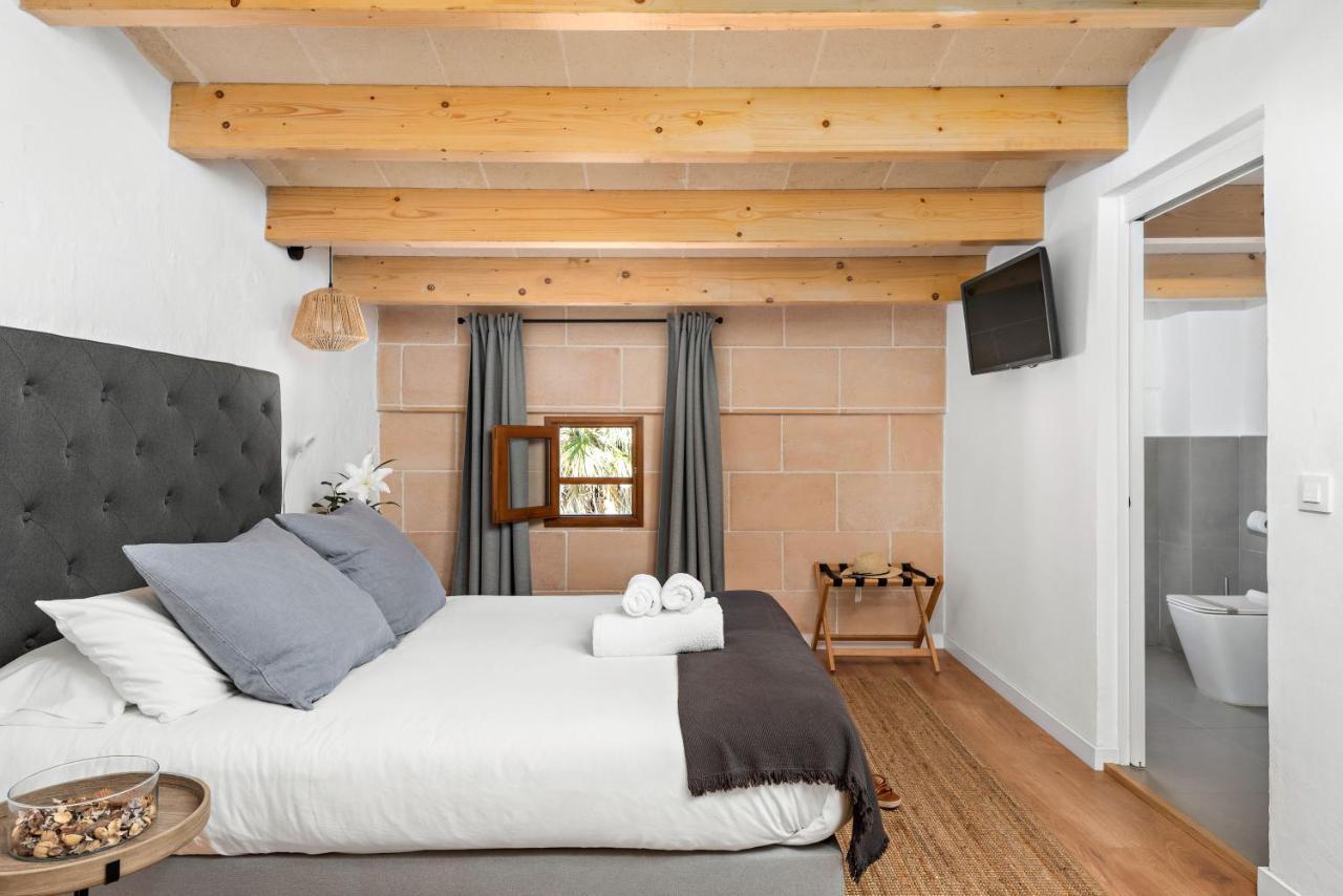 Hotel Boutique Ses 5 Claus シウタデリャ エクステリア 写真